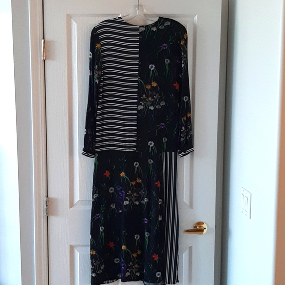 H&M Premium Selection, black floral dress, size 2. - Picture 2 of 6